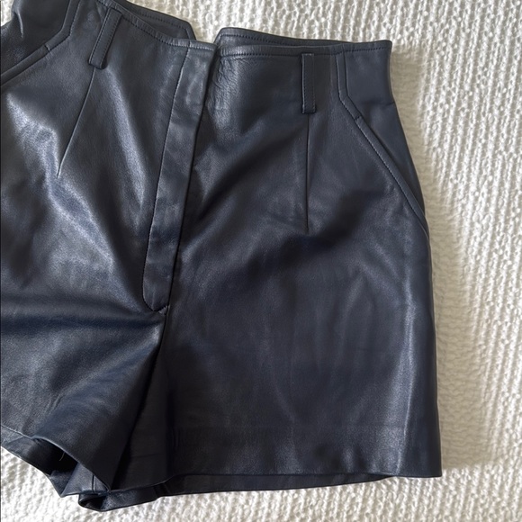 Dior Navy Blue High Waist Tailored Leather Shorts - Picture 4 of 10